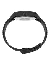 Load image into Gallery viewer, Velo Textured Sunray Milanese 39mm Black
