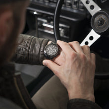 Load image into Gallery viewer, Rally Vasa Link 39mm Silver Black White
